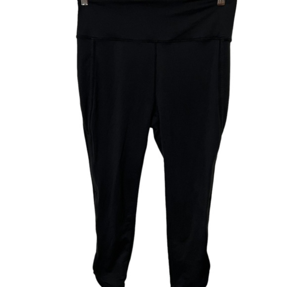 Free People Movement Black Capri Leggings Size Large